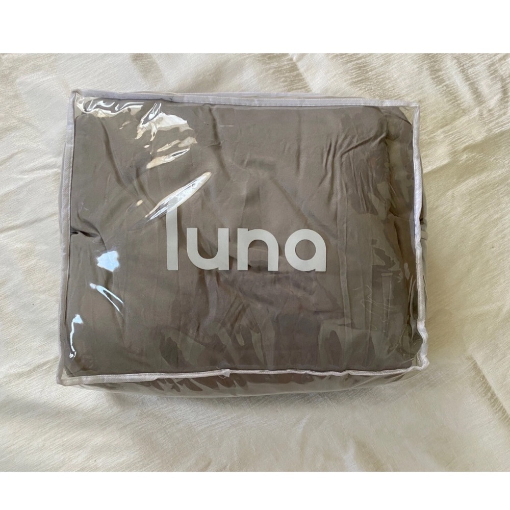 Luna Weighted Blanket & Duvet Cover Set 15 Lb Full 48x72” Light Grey - New $80